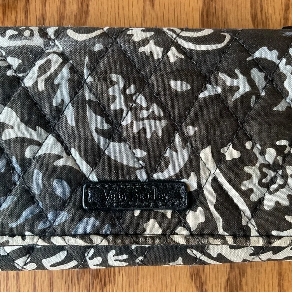 Vera Bradley Black and Blue Quilted Wristlet trifold
